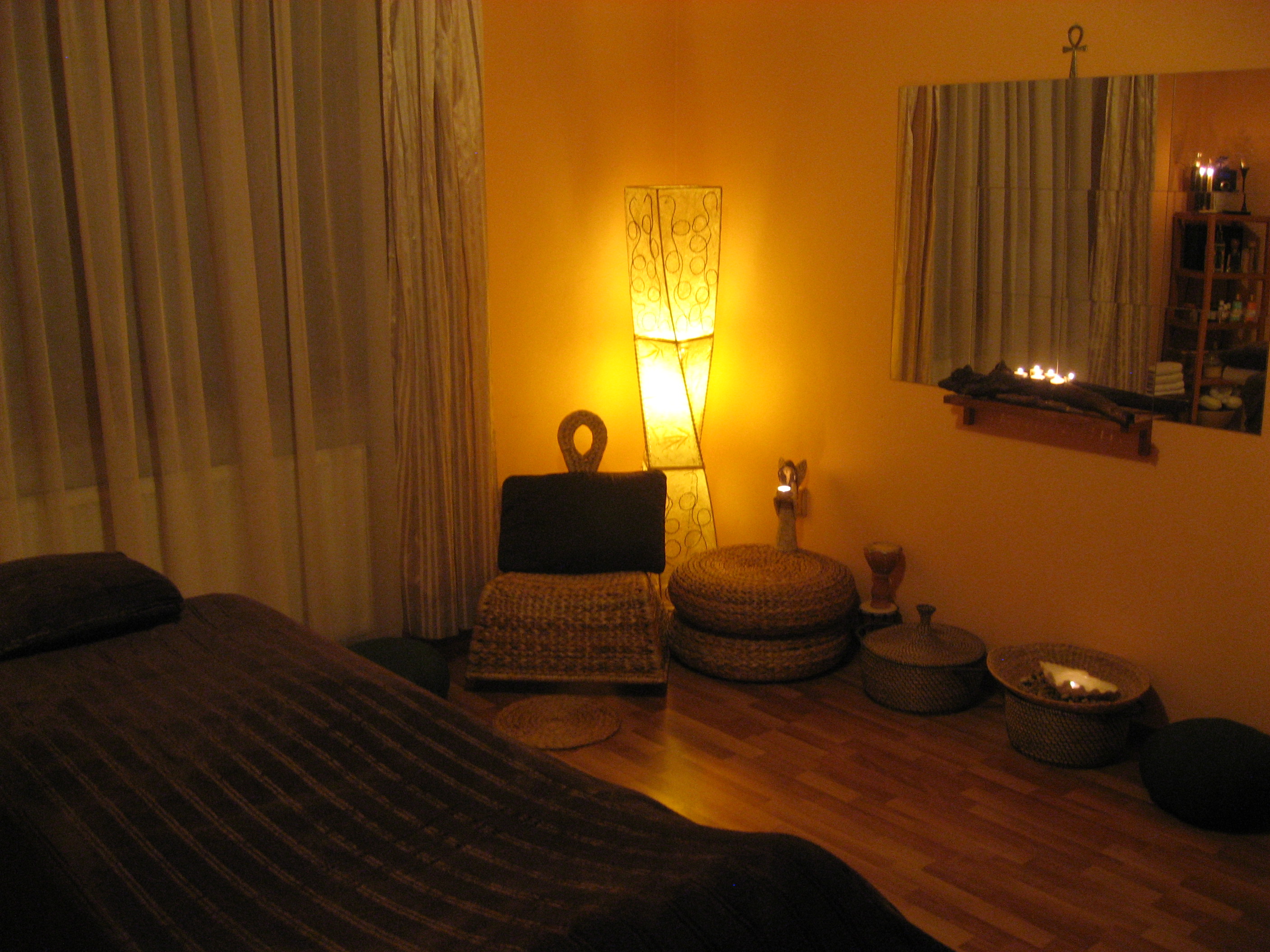 salon Uvaly